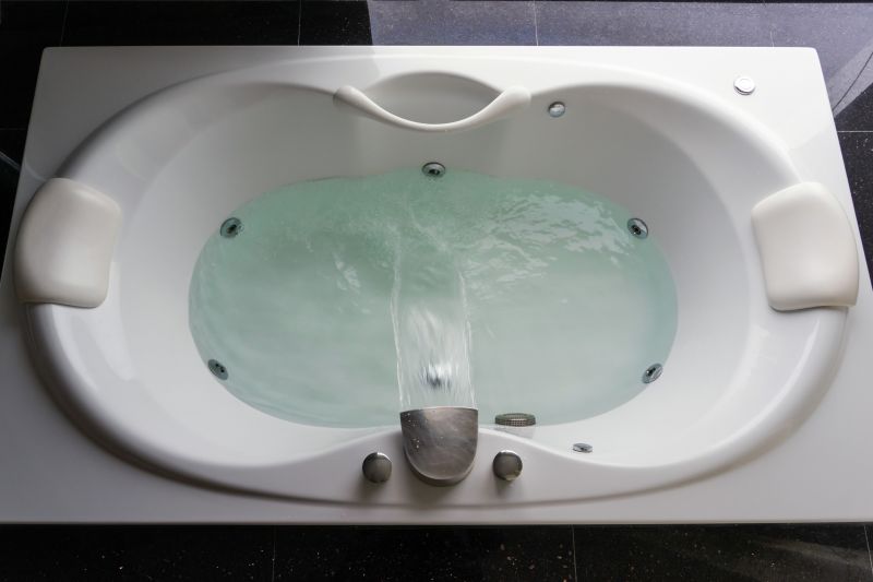 Spa Style Tub
